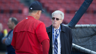 Peter Gammons's Tweets Have Gone From Nonsense To Spicy Nonsense<em></em>